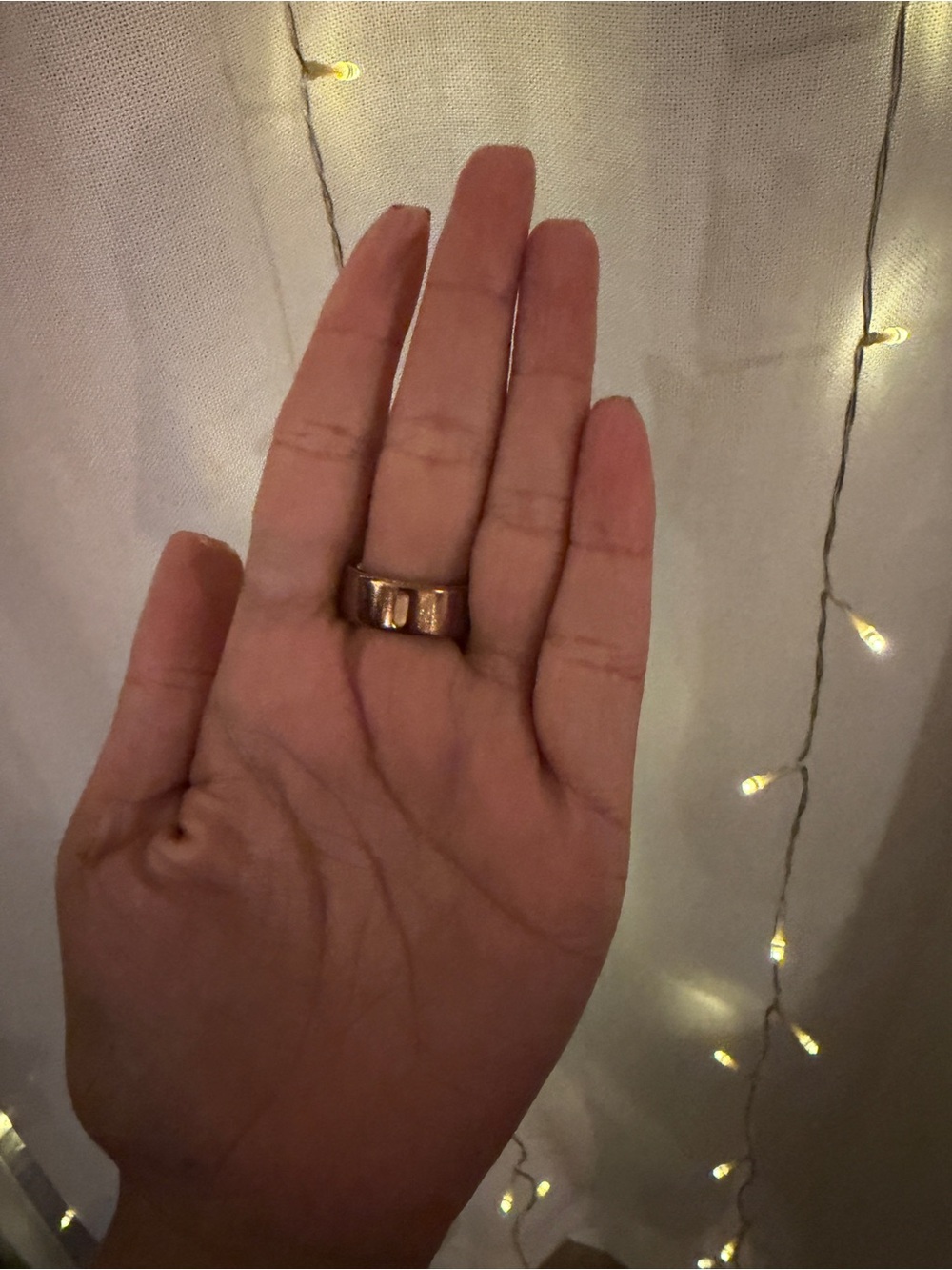 Oura Ring 4 in rose gold - Picture 4 of 8